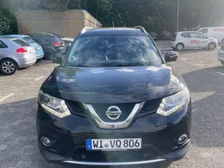 Schwarz Gebraucht 2015 Nissan X-Trail Acenta SUV | 12.800 € (Fairer Preis)