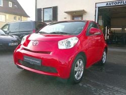 Rot Gebraucht 2009 Toyota iQ Kleinwagen | 3.940 € (Fairer Preis)