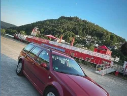 Rot Gebraucht 2003 VW Bora Limousine | 1.750 € (Fairer Preis)