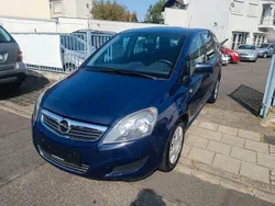 Blau Gebraucht 2011 Opel Zafira Selection Van / Kleinbus | 2.999 € (Guter Preis)