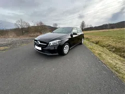 Schwarz Gebraucht 2015 Mercedes A180 Limousine | 13.500 € (Fairer Preis)
