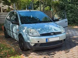 Blau Gebraucht 2005 Ford Fiesta Kleinwagen | 1.200 € (Fairer Preis)
