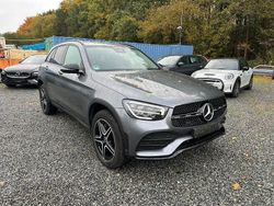 Grau Gebraucht 2022 Mercedes GLC300e SUV | 37.900 € (Guter Preis)