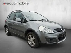 Grau Gebraucht 2010 Suzuki SX4 Comfort SUV | 5.900 € (Fairer Preis)