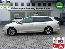 Silber Gebraucht 2024 VW Golf VIII Move Kombi | 28.470 € (Fairer Preis)