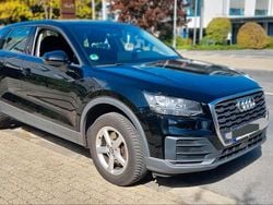 Schwarz Gebraucht 2018 Audi Q2 SUV | 14.000 €