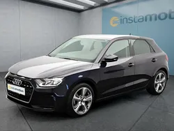 Blau Gebraucht 2021 Audi A1 Kleinwagen | 22.549 € (Guter Preis)