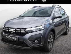 Grau Neu 2025 Dacia Sandero Expression Kleinwagen | 19.470 € (Guter Preis)