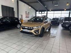 Safari beige Neu 2025 Dacia Sandero Extreme Kleinwagen | 21.390 €