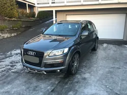 Grau metallic Gebraucht 2007 Audi Q7 S-Line SUV | 10.950 € (Guter Preis)
