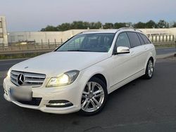Weiß Gebraucht 2013 Mercedes C220 Kombi | 9.849 € (Fairer Preis)