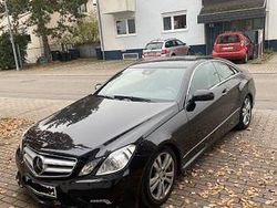 Schwarz Gebraucht 2009 Mercedes E350 Coupé | 8.500 € (Guter Preis)