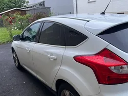 Weiß Gebraucht 2012 Ford Focus Kombi | 5.100 € (Fairer Preis)
