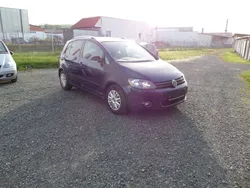 Blau Gebraucht 2011 VW Golf Plus Cross Style Van / Kleinbus | 2.600 €