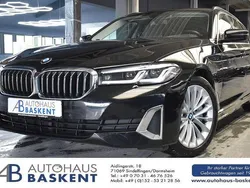 Schwarz Gebraucht 2021 BMW 530 Luxury Line Kombi | 32.890 € (Guter Preis)