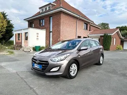 Braun Gebraucht 2015 Hyundai i30 Style Kombi | 7.900 € (Guter Preis)