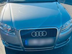 Grau Gebraucht 2007 Audi A4 Comfort Limousine | 4.800 € (Fairer Preis)