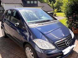 Blau Gebraucht 2010 Mercedes A160 Kleinwagen | 2.000 € (Superpreis)