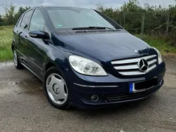 Blau Gebraucht 2008 Mercedes B200 Van / Kleinbus | 3.450 € (Fairer Preis)
