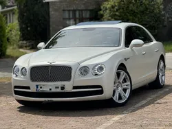 Weiß Gebraucht 2015 Bentley Flying Spur Limousine | 54.500 € (Superpreis)