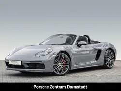 Grau Gebraucht 2024 Porsche 718 Boxster Sport Cabrio | 89.999 €
