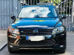 Schwarz Gebraucht 2015 VW Touareg Sound SUV | 22.000 € (Fairer Preis)