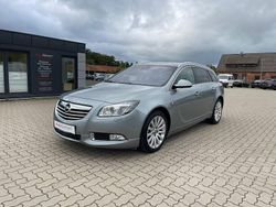 Silbersee/silver lake metallic Gebraucht 2011 Opel Insignia Innovation Kombi | 12.500 €