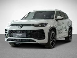 Pure white Neu 2025 VW Tayron R-line SUV | 55.376 € (Superpreis)