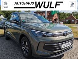 Grün Gebraucht 2024 VW Tiguan Goal SUV | 40.990 € (Fairer Preis)