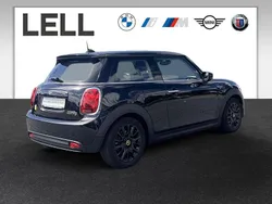 Schwarz Gebraucht 2021 Mini Cooper SE Hatch Kleinwagen | 17.450 € (Fairer Preis)