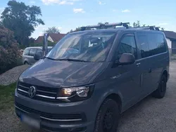 Grau Gebraucht 2016 VW T6 Van | 15.999 €