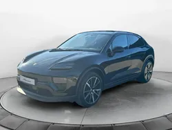 Schwarz Gebraucht 2025 Porsche Macan SUV | 82.900 €