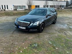 Schwarz Gebraucht 2011 Mercedes E220 Avantgarde Kombi | 7.500 € (Superpreis)