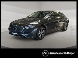 Grau Gebraucht 2024 Mercedes E200 Avantgarde Limousine | 49.915 € (Etwas zu teuer)