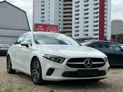 Weiß Gebraucht 2021 Mercedes A180 Limousine | 19.400 € (Fairer Preis)