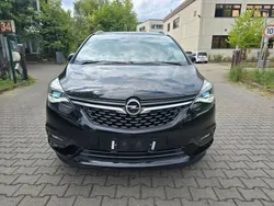 Schwarz Gebraucht 2017 Opel Zafira Innovation Van / Kleinbus | 9.999 € (Superpreis)