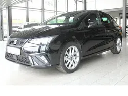 Schwarz Gebraucht 2024 Seat Ibiza FR Kleinwagen | 21.985 € (Fairer Preis)