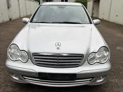 Silber Gebraucht 2005 Mercedes C180 Limousine | 4.499 € (Fairer Preis)