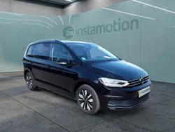 Schwarz Gebraucht 2024 VW Touran Move Van / Kleinbus | 34.070 € (Guter Preis)