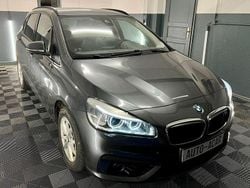 Grau Gebraucht 2015 BMW 220 Active Tourer Sport Line Van / Kleinbus | 13.990 € (Fairer Preis)