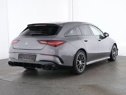 Gebraucht 2024 Mercedes CLA35 AMG Shooting Brake AMG Kombi | 49.880 € (Teuer)