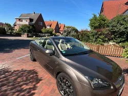Gold Gebraucht 2007 Ford Focus Cabriolet Titanium Cabrio | 6.500 €