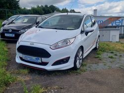 Weiß Gebraucht 2013 Ford Fiesta Sport Kleinwagen | 5.995 € (Fairer Preis)