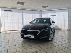 Schwarz Gebraucht 2022 Skoda Octavia Style Kombi | 19.990 € (Fairer Preis)
