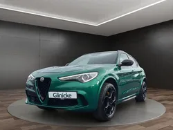 Grün Gebraucht 2021 Alfa Romeo Stelvio Quadrifoglio SUV | 54.990 € (Fairer Preis)