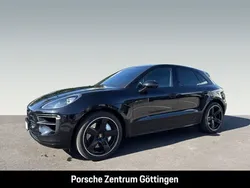 Tiefschwarzmetallic Gebraucht 2020 Porsche Macan Turbo SUV | 85.800 €