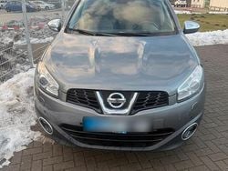 Grau Gebraucht 2011 Nissan Qashqai +2 SUV | 6.300 € (Guter Preis)