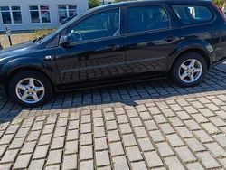 Schwarz Gebraucht 2007 Ford Focus Kombi | 1.300 € (Superpreis)