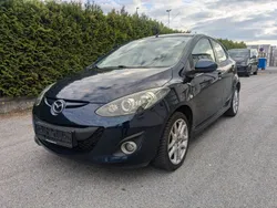Blau Gebraucht 2013 Mazda 2 Sports-Line Limousine | 6.290 € (Fairer Preis)