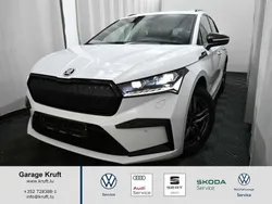 Weiß Gebraucht 2022 Skoda Enyaq iV SportLine SUV | 37.890 € (Etwas zu teuer)